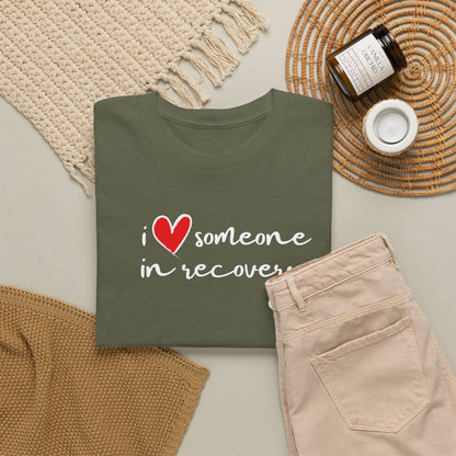 I ❤️ someone in recovery T-Shirt Red heart